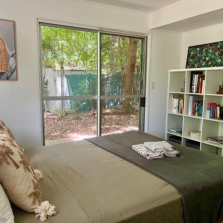 Jikinerita Homestay Nelly Bay Buitenkant foto