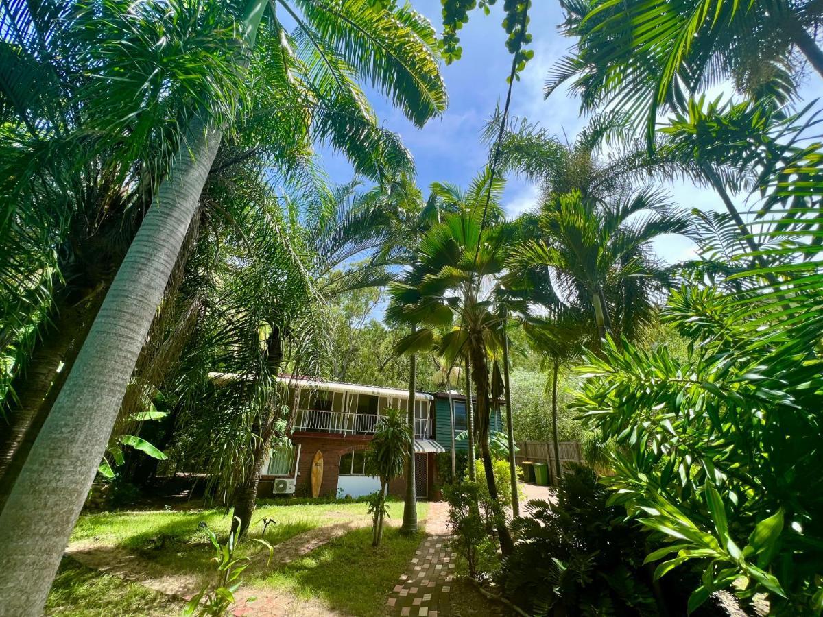 Jikinerita Homestay Nelly Bay Buitenkant foto